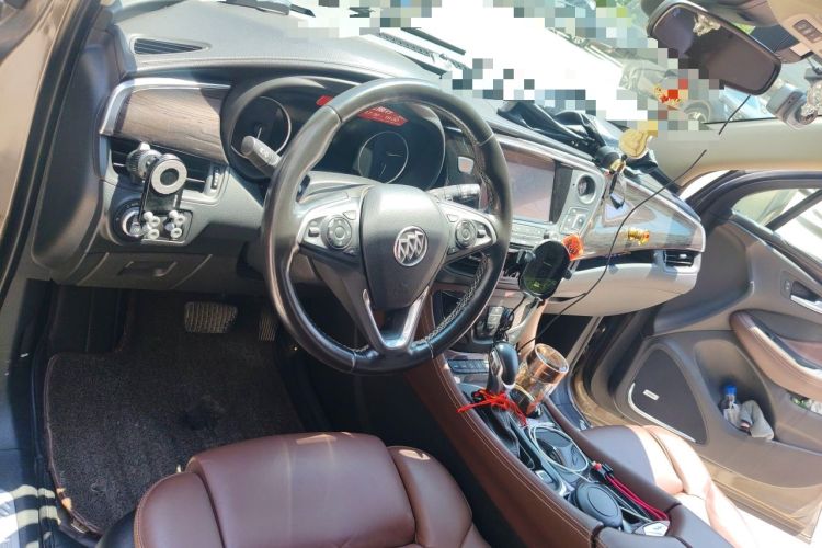 Used Buick Envision 2017 28T All-Wheel-Drive Versatile Sport Flagship Edition Steering Wheel