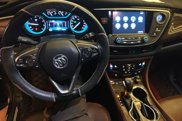 Used Buick Envision 2017 28T Four-Wheel Drive Elite Model Steering Wheel