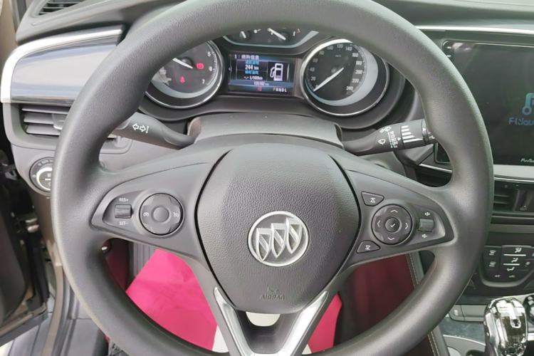 Used Buick Envision 2017 20T Two-Wheel Drive Leading Version Steering Wheel