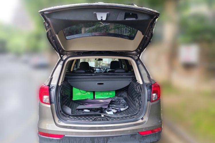 Used Buick Envision 2017 20T Two-Wheel Drive Leading Version Trunk