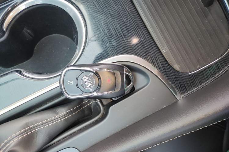Used Buick Envision 2017 20T Two-Wheel Drive Elite Version Vehicle Key