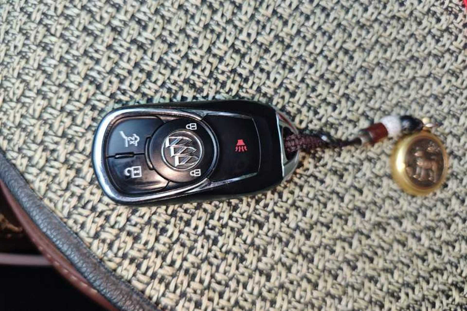 Used Buick Envision 2017 28T Four-Wheel Drive Elite Model Vehicle Key