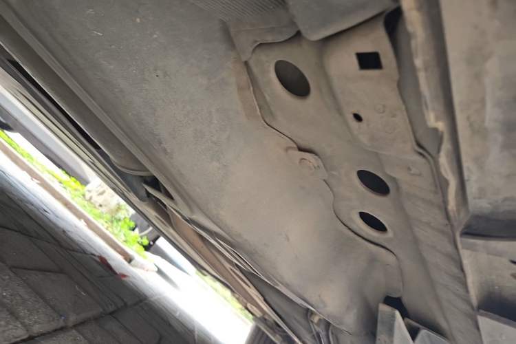 Used Buick Envision 2017 28T Four-Wheel Drive Elite Model Chassis Rear Right