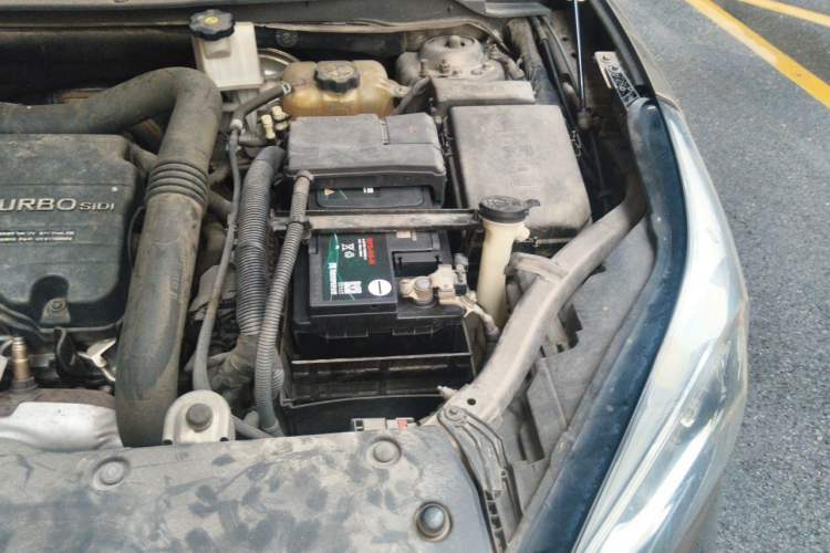 Used Buick Envision 2017 20T Two-Wheel Drive Leading Version Engine Bay Left