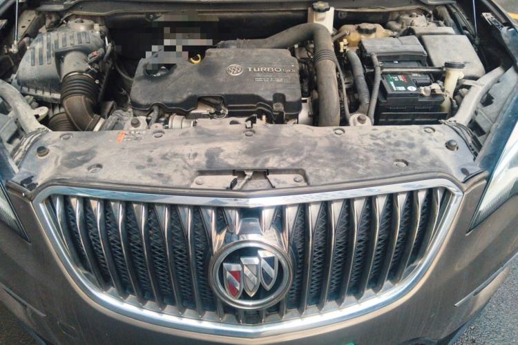 Used Buick Envision 2017 20T Two-Wheel Drive Leading Version Engine Bay