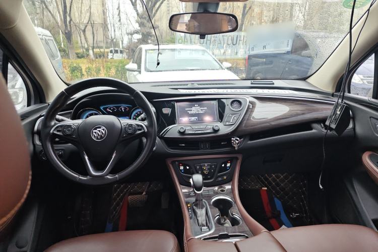 Used Buick Envision 2017 20T Two-Wheel Drive Luxury Model Center Console