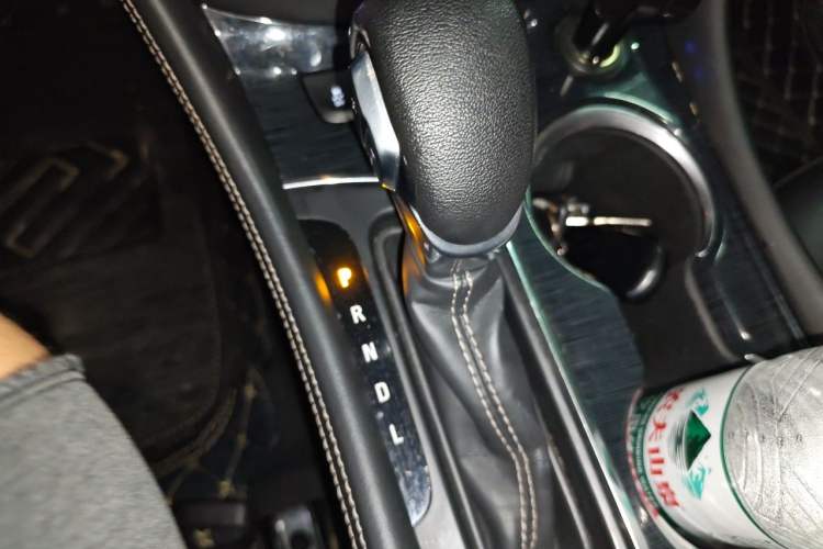 Used Buick Envision 2017 20T Two-Wheel Drive Leading Version Gear Lever