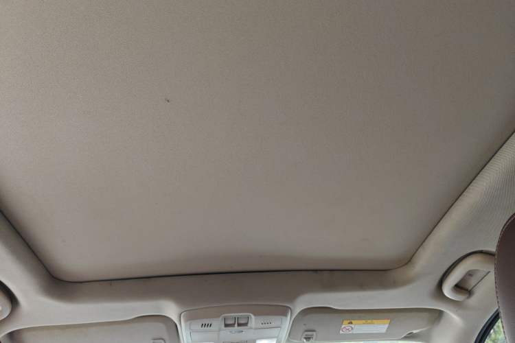Used Buick Envision 2017 28T Four-Wheel Drive Elite Model Headliner