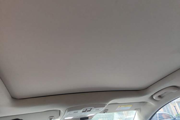 Used Buick Envision 2017 20T Two-Wheel Drive Leading Version Headliner