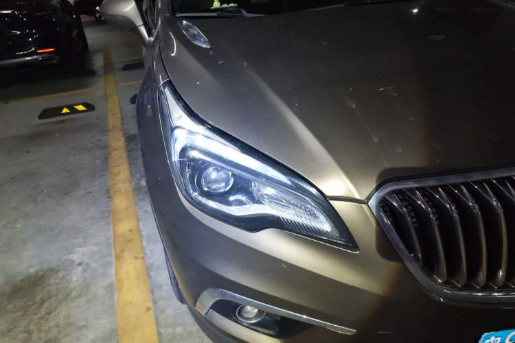 Used Buick Envision 2017 20T Two-Wheel Drive Leading Version Right Front Headlight