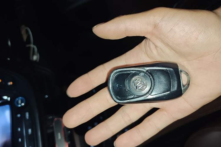 Used Buick Envision 2017 20T Two-Wheel Drive Elite Version Vehicle Key