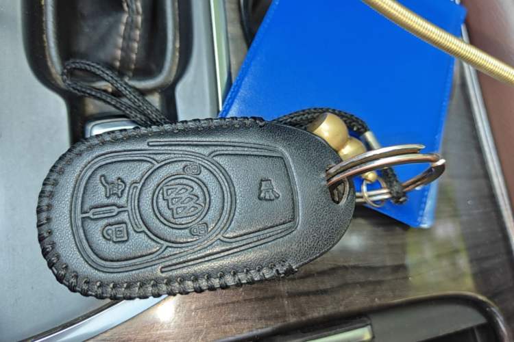 Used Buick Envision 2017 20T Two-Wheel Drive Elite Version Vehicle Key