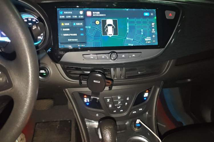 Used Buick Envision 2017 20T Two-Wheel Drive Leading Version Audio And AC Panel