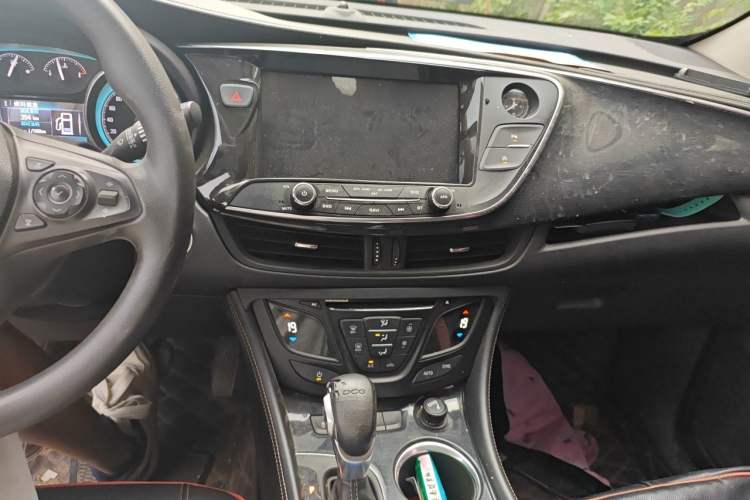 Used Buick Envision 2017 20T Two-Wheel Drive Leading Version Audio And AC Panel