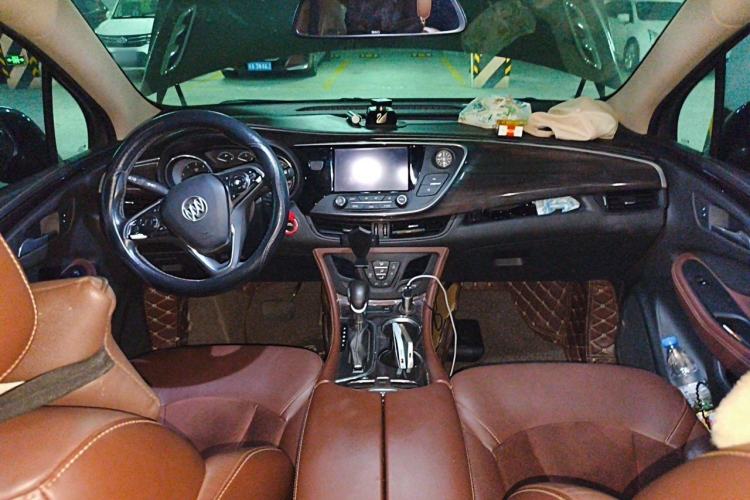 Used Buick Envision 2017 28T Four-Wheel Drive Elite Model Center Console