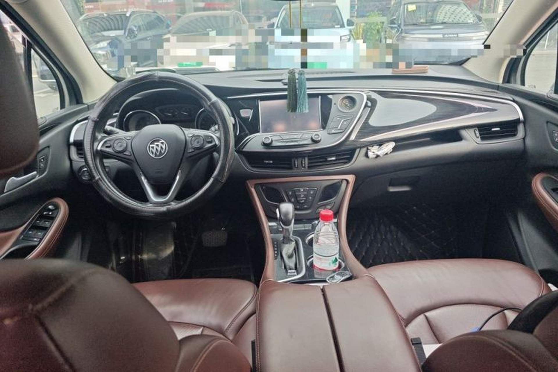 Used Buick Envision 2017 20T Two-Wheel Drive Luxury Model Center Console