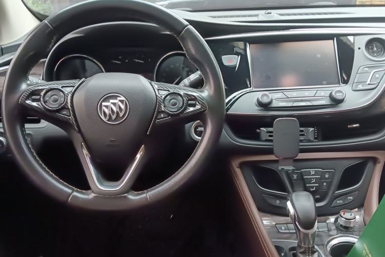 Used Buick Envision 2017 20T Two-Wheel Drive Luxury Model Center Console