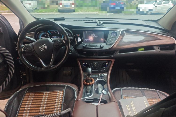 Used Buick Envision 2017 20T Two-Wheel Drive Luxury Model Center Console