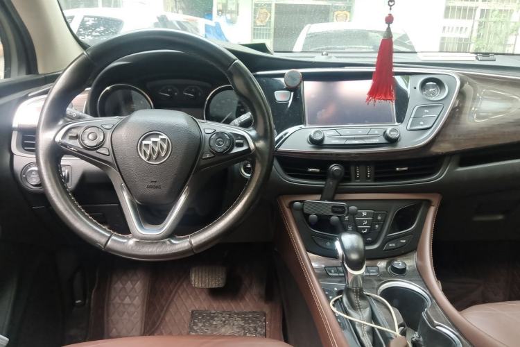 Used Buick Envision 2017 28T Four-Wheel Drive Elite Model Center Console