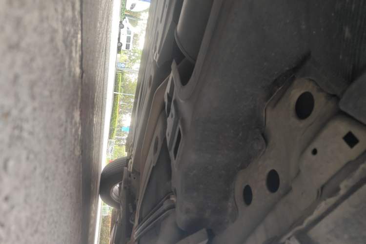 Used Buick Envision 2017 20T Two-Wheel-Drive Tech Edition Chassis Rear Right