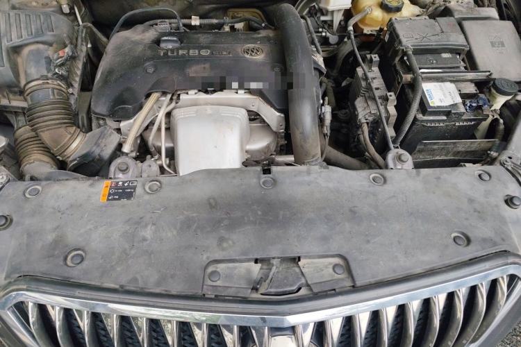 Used Buick Envision 2017 28T Four-Wheel Drive Elite Model Engine Bay