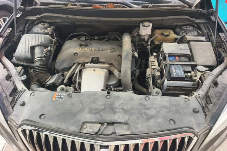 Used Buick Envision 2017 28T Four-Wheel Drive Elite Model Engine Bay