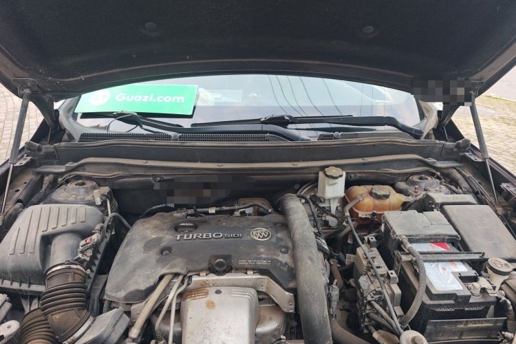 Used Buick Envision 2017 28T Four-Wheel Drive Elite Model Engine Bay