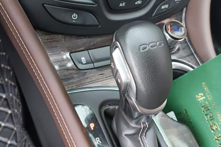 Used Buick Envision 2017 20T Two-Wheel Drive Luxury Model Gear Lever