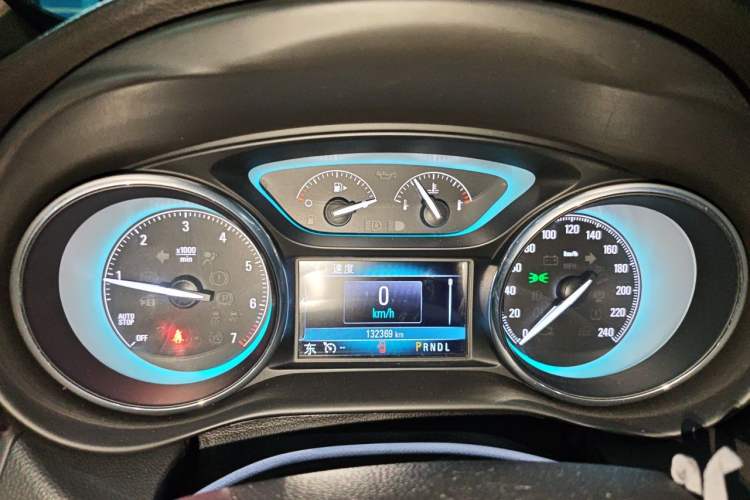 Used Buick Envision 2017 28T Four-Wheel Drive Elite Model Instrument Cluster
