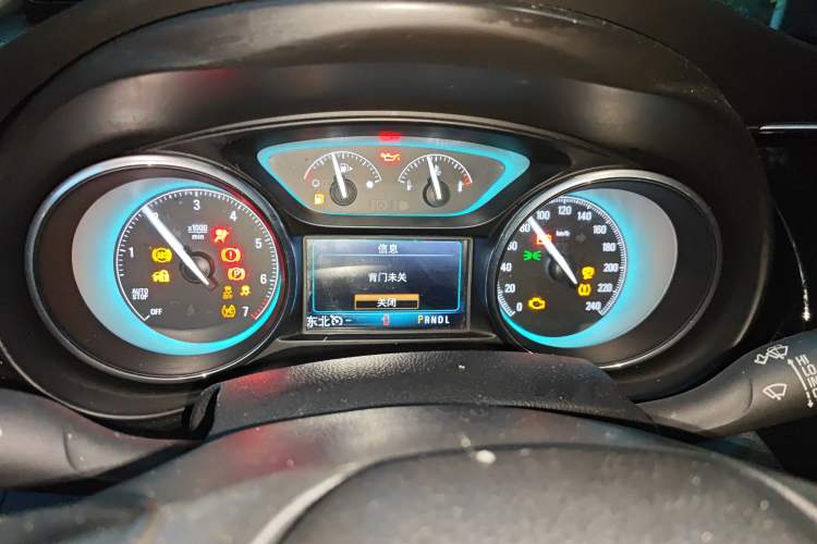 Used Buick Envision 2017 20T Two-Wheel Drive Luxury Model Instrument Cluster