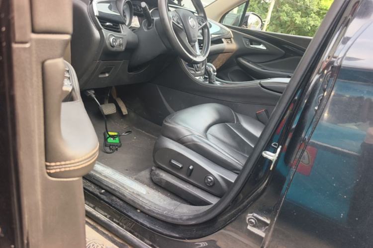 Used Buick Envision 2017 28T Four-Wheel Drive Elite Model Interior 3