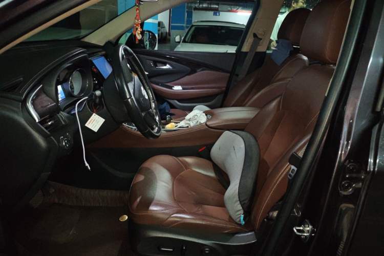 Used Buick Envision 2017 28T Four-Wheel Drive Elite Model Left Front Seat