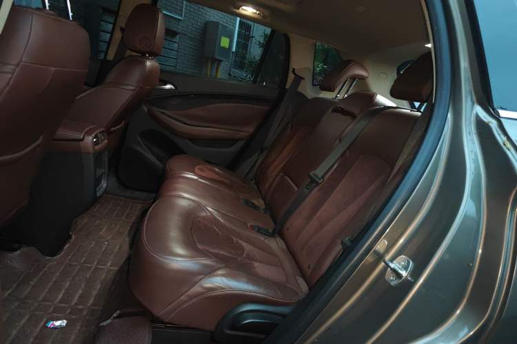 Used Buick Envision 2017 20T Two-Wheel Drive Luxury Model Left Rear Seat