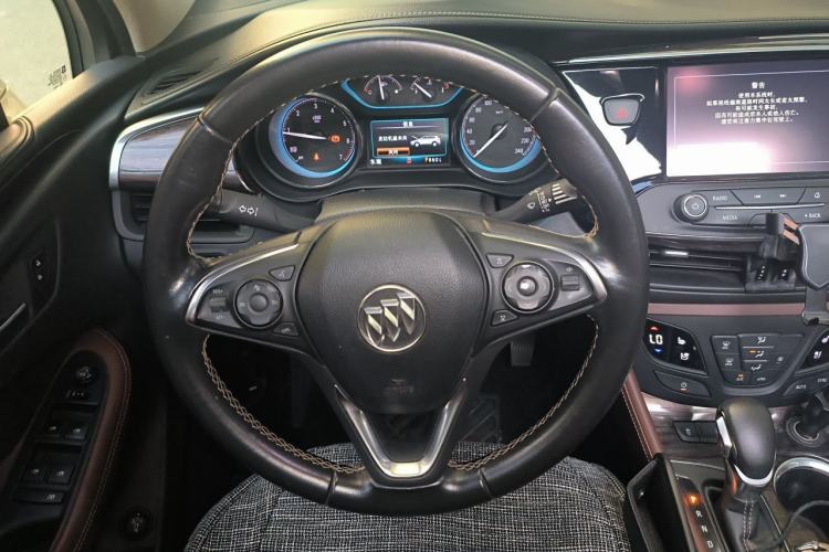 Used Buick Envision 2017 28T Four-Wheel Drive Luxury Model Steering Wheel