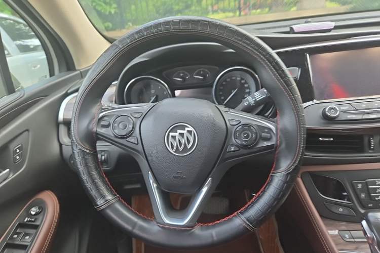 Used Buick Envision 2017 20T Two-Wheel Drive Luxury Model Steering Wheel