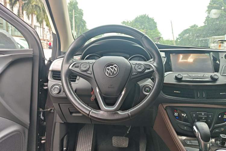 Used Buick Envision 2017 20T Two-Wheel Drive Elite Version Steering Wheel