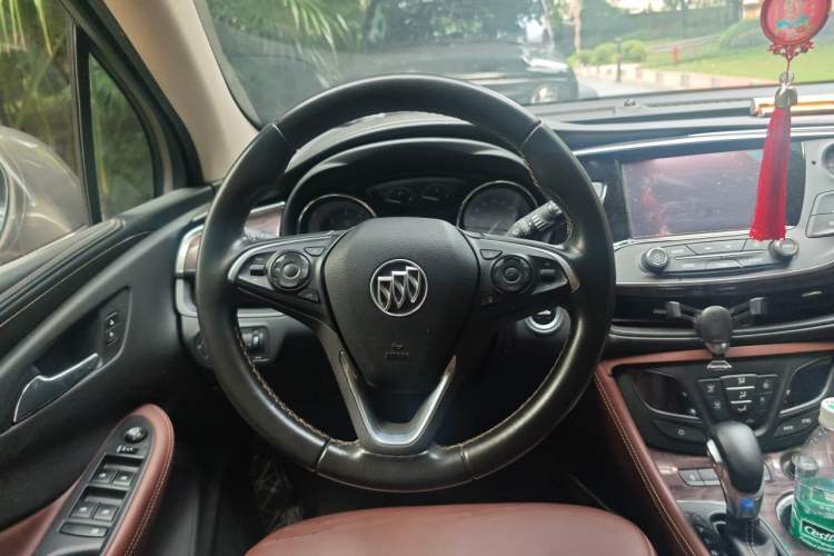 Used Buick Envision 2017 28T Four-Wheel Drive Elite Model Steering Wheel