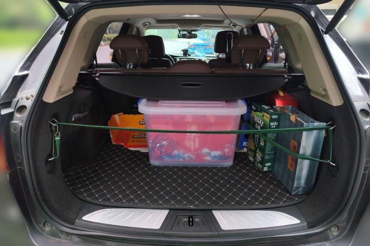 Used Buick Envision 2017 28T Four-Wheel Drive Elite Model Trunk