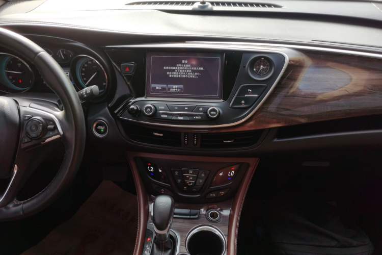 Used Buick Envision 2017 20T Two-Wheel Drive Elite Version Audio And AC Panel