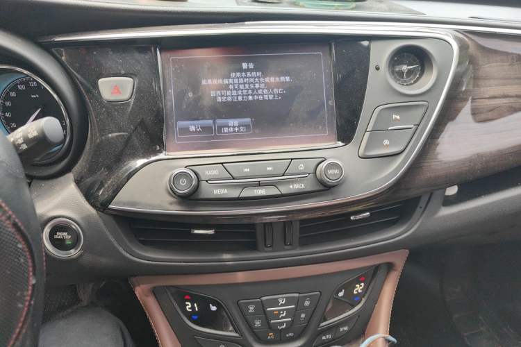 Used Buick Envision 2017 20T Two-Wheel Drive Elite Version Audio And AC Panel