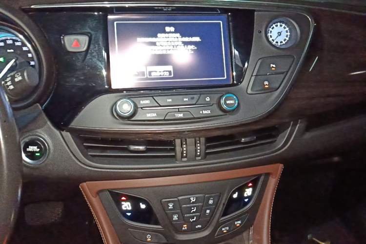 Used Buick Envision 2017 20T Two-Wheel Drive Elite Version Audio And AC Panel
