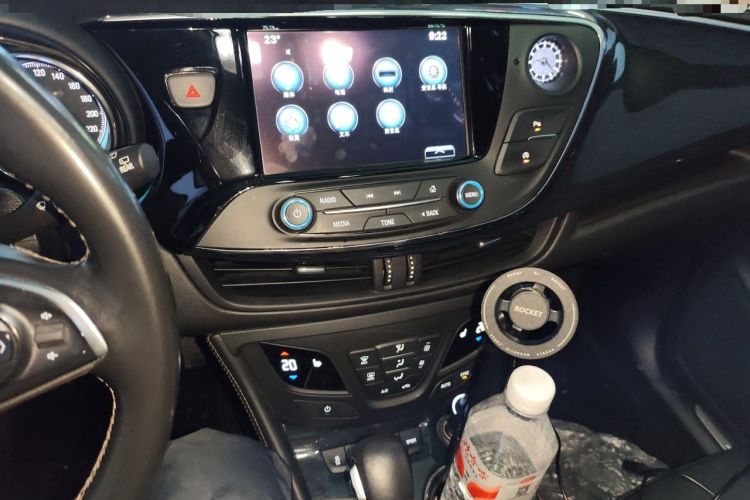 Used Buick Envision 2017 28T Four-Wheel Drive Elite Model Audio And AC Panel