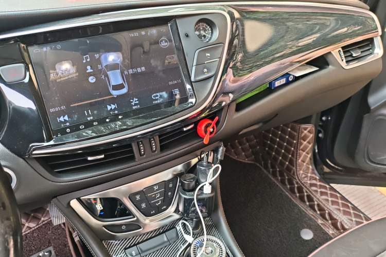 Used Buick Envision 2017 20T Two-Wheel Drive Leading Version Audio And AC Panel