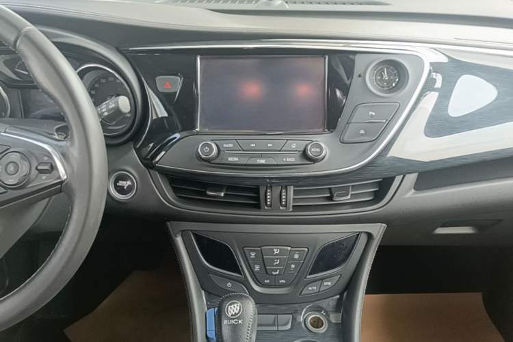 Used Buick Envision 2017 20T Two-Wheel Drive Elite Version Audio And AC Panel