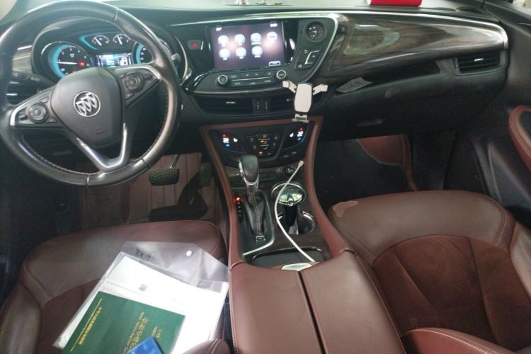 Used Buick Envision 2017 20T Two-Wheel Drive Luxury Model Center Console