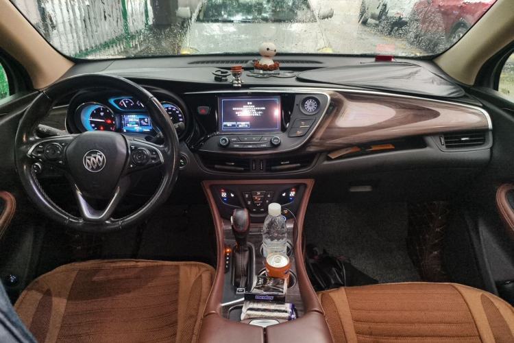 Used Buick Envision 2017 28T Four-Wheel Drive Elite Model Center Console