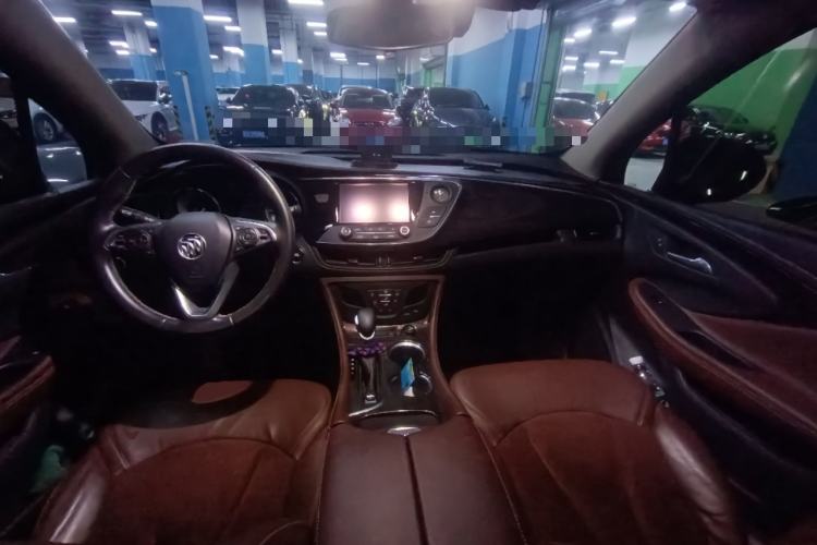 Used Buick Envision 2017 28T Four-Wheel Drive Elite Model Center Console