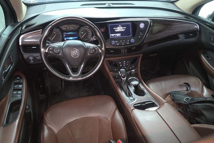Used Buick Envision 2017 28T Four-Wheel Drive Elite Model Center Console