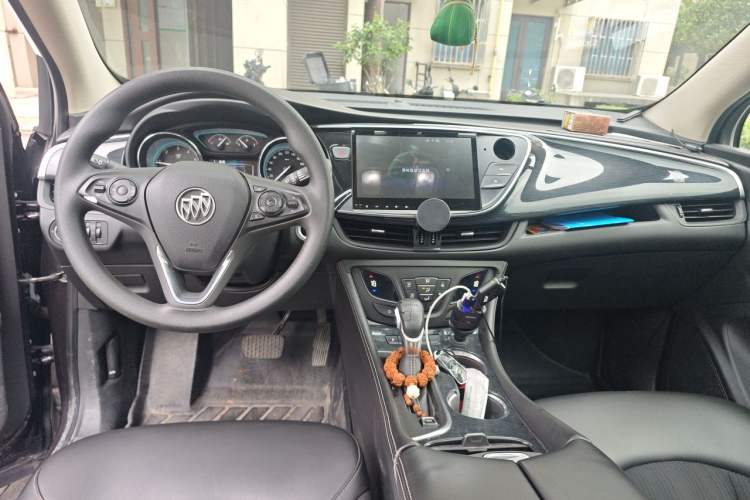 Used Buick Envision 2017 20T Two-Wheel Drive Leading Version Center Console
