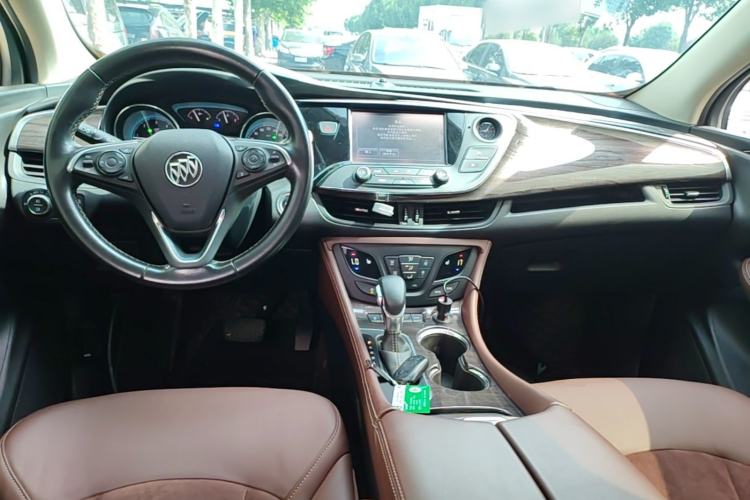 Used Buick Envision 2017 28T Four-Wheel Drive Elite Model Center Console